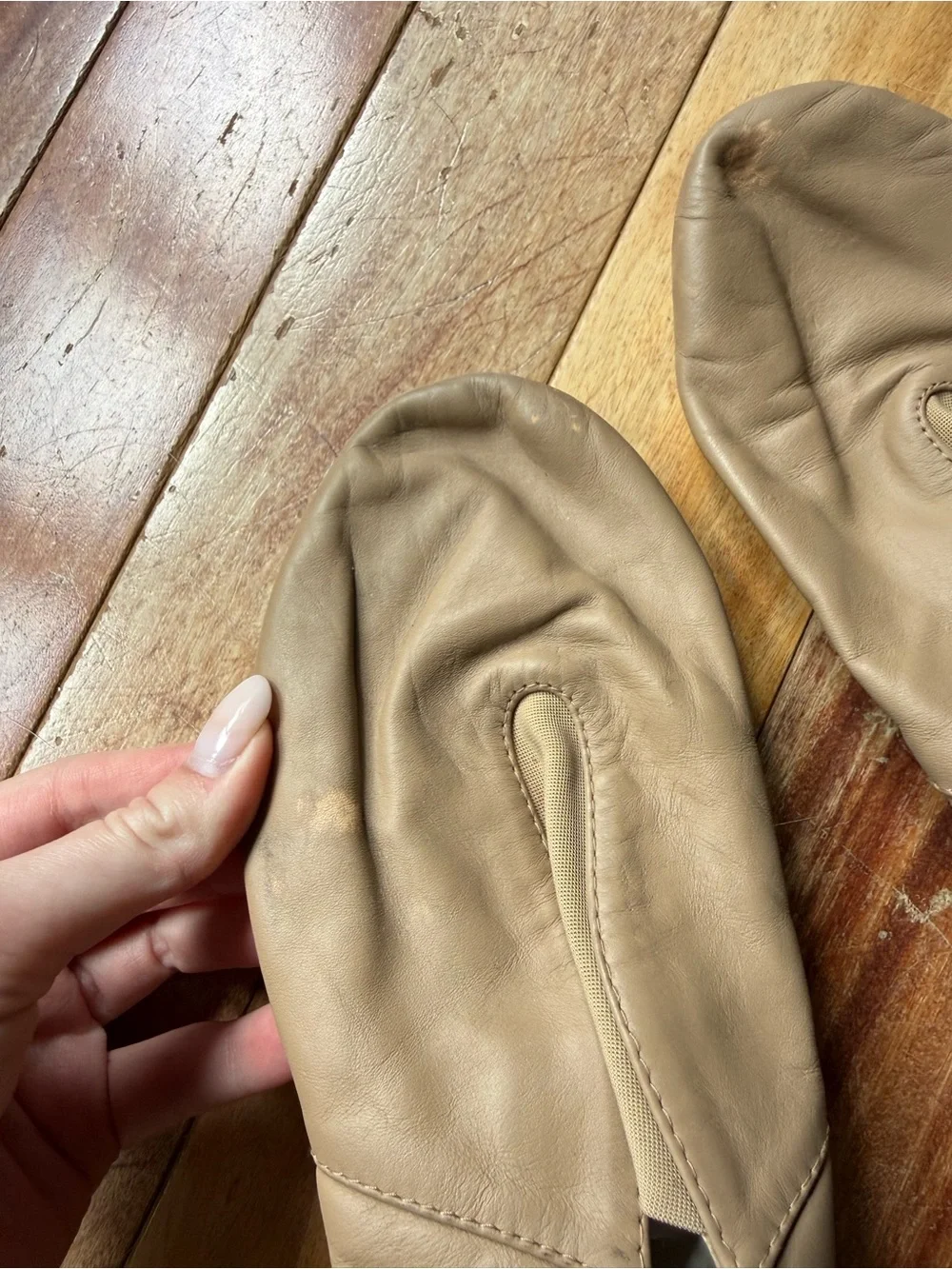 Bloch Tan Leather Jazz Shoes – Size 9½ – Great Condition